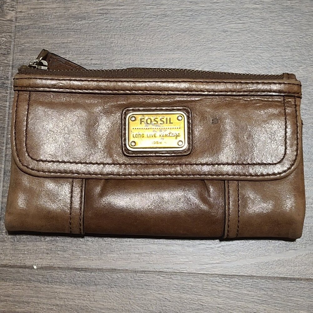Vintage Fossil  "Long Live Vintage 1954" Women's Emory Wallet Leather Organizer